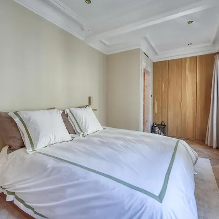 Apartmán Montaigne Luxury *