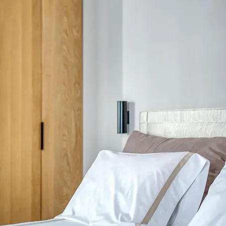 Av Experiences - Montaigne Luxury Parigi